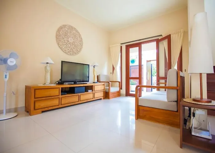 Vibrant Getaway In Seminyak: Buyaya *