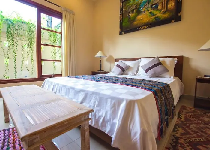 Vibrant Getaway In Seminyak: Buyaya Villa Seminyak (Bali)